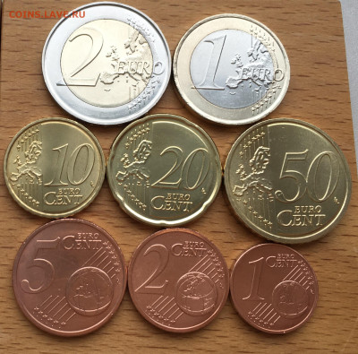 набор евро Словакия 2009 биметалл 2 1 евро 50 20 10 5 2 1 - IMG_6116.JPG
