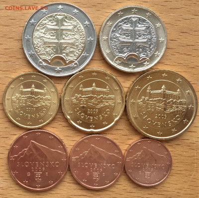 набор евро Словакия 2009 биметалл 2 1 евро 50 20 10 5 2 1 - IMG_6107.JPG