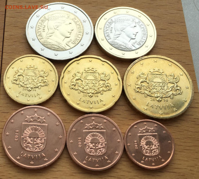 набор евро Латвия 2014 биметалл 2 1 евро 50 20 10 5 2 1 евро - IMG_5843.JPG