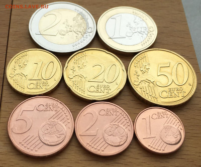 набор евро Эстония 2011 биметалл 2 1 евро 50 20 10 5 2 1 - IMG_5850.JPG