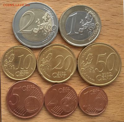 набор евро Эстония 2011 биметалл 2 1 евро 50 20 10 5 2 1 - IMG_5844.JPG