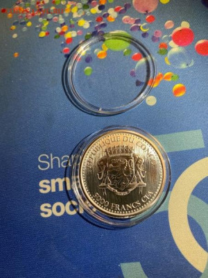 5000 Франков  Конго 2016  Фауна Горилла до 06.04 - 0Is9y4p9TmM