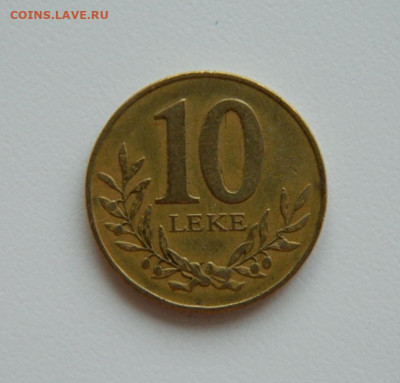 Албания 10 лек 2000 г. С рубля! до 17.04.23 - DSCN0829.JPG