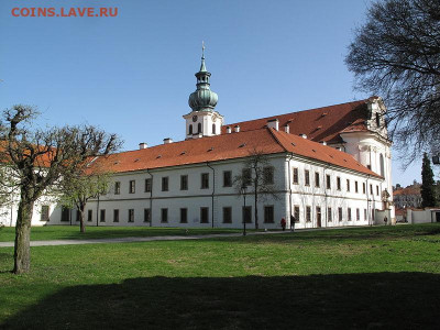 Чехословакия - 800px-Břevnovský_klášter_(29)