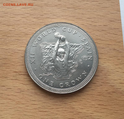 Крона Шайба Остров Мэн 1 крона 1982 Чемпионат мира по футбол - krona_shajba_ostrov_men_1_krona_1982_chempionat_mira_po_futbolu_ispanija_kubok_futbolist_sport