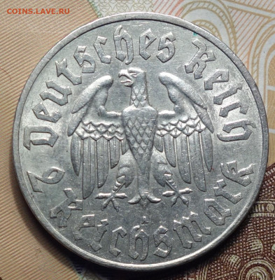 2 рейхсмарки 1933г А Лютер 17.05.2023г в 22-00 - 1933 А Лютер реверс.JPG