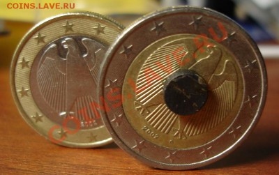 Германия 1 евро 2002 магнитная - DSC07657.JPG