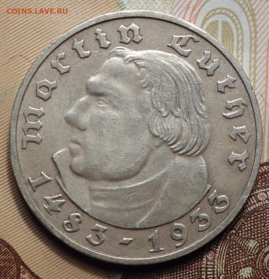 2 рейхсмарки 1933г J Лютер 7.06.2023г в 22-00 - 1933 J Лютер аверс.JPG
