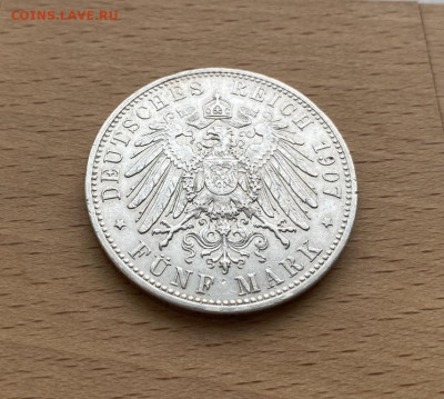 Бавария 5 марок 1907 Король Отто I Германия двор D серебро - bavarija_5_marok_1907_korol_otto_i_germanija_germanskaja_imperija_dvor_d_mjunkhen_serebro_xf_krona_shajba (3)