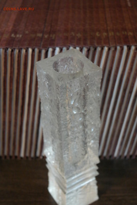 Ваза из 90-х. оргстекло. массивная. - ваза оргстекло 3.JPG