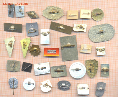 значки разные 17 фикс.цена от 10 руб, до ухода в архив - 4а 471 500 001