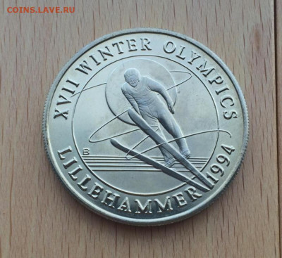 Шайба Теркс и Кайкос 5 крон 1993 Опрыжки на лыжах - shajba_terks_i_kajkos_5_kron_1993_olimpijskie_igry_lillekhammer_1994_pryzhki_na_lyzhakh_s_tramplina