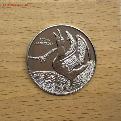 Крона Шайба Новая Зеландия 5 долларов 1998 альбатрос - IMG_8868.JPG