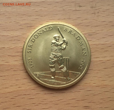 Крона Шайба Австралия 5$ долларов 2001 Крикет Дональд Брэдме - krona_shajba_avstralija_5_dollarov_2001_kriket_donald_bredmen_unc_sport