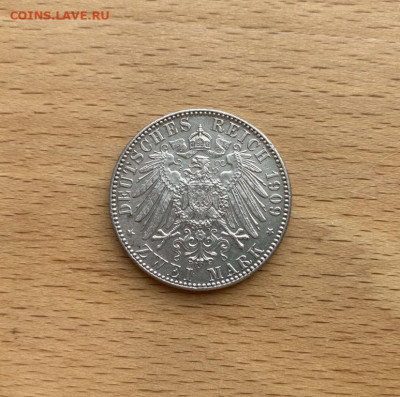Саксония 2 марки 1909 Лейпцигский университет 500 лет - saksonija_2_marki_1909_lejpcigskij_universitet_500_let_xf_aunc_germanskaja_imperija_germanija_serebro (3)