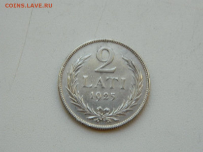 2 лати Латвия 1925 до 23.09.23  22:00 - DSCN0889.JPG