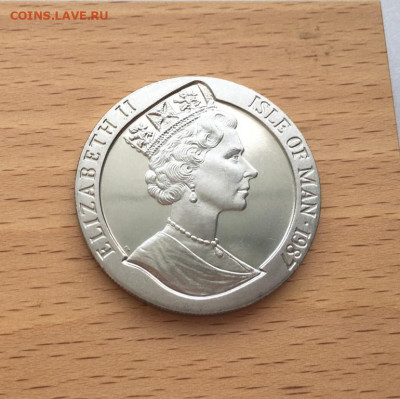Шайба Остров Мэн 1 крона 1987 Регата Томас Липтон Парусник - krona_shajba_ostrov_men_1_krona_1987_regata_kubok_ameriki_ser_tomas_lipton_korabl_parusnik_flot (1)