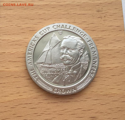 Шайба Остров Мэн 1 крона 1987 Регата Томас Липтон Парусник - krona_shajba_ostrov_men_1_krona_1987_regata_kubok_ameriki_ser_tomas_lipton_korabl_parusnik_flot