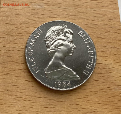 Шайба Остров Мэн 1 крона 1984 Олимпийские Игры Лос-Анджелес - IMG_2898.JPG