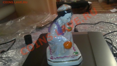 Статуэтка форфоровая - 04012012330.JPG