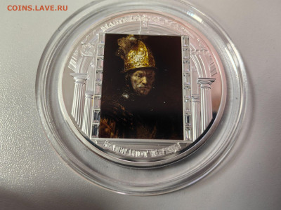 20дол 2010 О-ва Кука Мужчина в золотом шлеме.Рембрандт,Ag999 - ЯЯ КУК Шлем-2