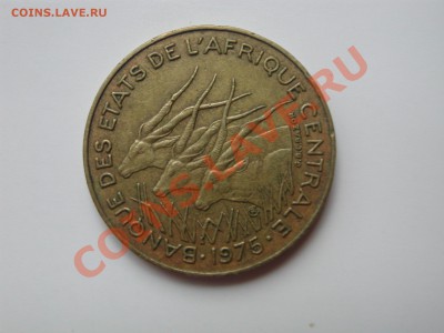 Цент-афр. Респ. 1 франк 1976 и 5 франков 1975 - DSCN4749.JPG