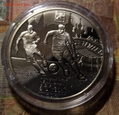 УКРАИНА 5 гр 2012 г ЧЕ Футбол ( 5 монет) до 25.12 - 2