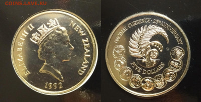 Новая Зеландия 5 долларов 1992г Буклет 25 лет системе -10.01 - IMG_20230611_071103