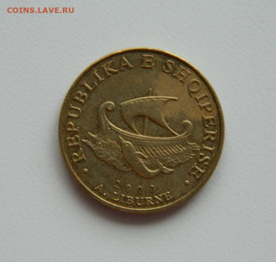 Албания 20 лек 2000 г. (Парусник) до 17.01.24 - DSCN0446.JPG