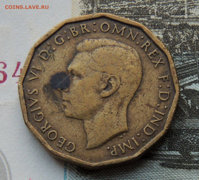 Великобритания 3 пенса 1943 до 8.02.2024 - DSCN3497.JPG