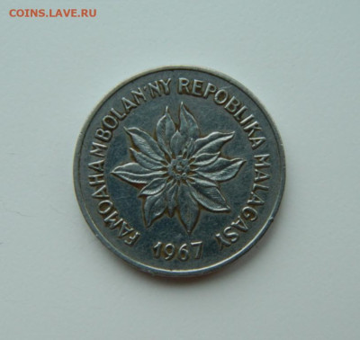 Мадагаскар 5 франков 1967 г. (Фауна) до 29.02.24 - DSCN4036.JPG