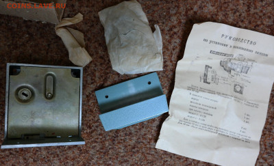 Замок накладной цилиндровый 1988г. новый в упаковке с инстру - замок накладной цилиндровый 1988 2.JPG