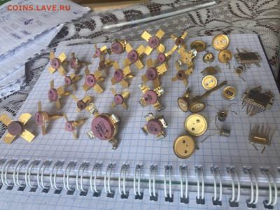 Золотосодержащие радио детали. До 2.04.24 - 34068981-E359-48B7-B850-4B8E81D40B77