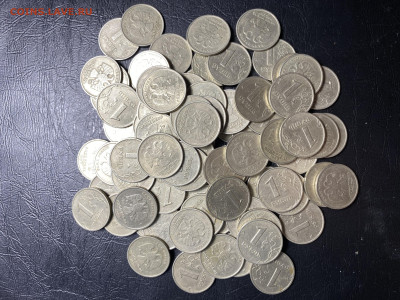 1 рубль 1999 ( оба двора) 87 монет до 1.0.24 в 22.00 по Мск - 789B0771-6B3E-44A6-908C-1F0F60359C62