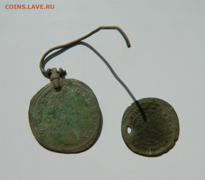 Пара "нюрнбергских" счётных жетонов. - DSCN6625.JPG