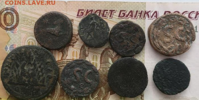 восемь античных монет из медных сплавов - 6