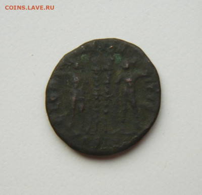 Др.Рим. Цезарь Констанций II, 330-333г. С рубля! до 18.04.24 - DSCN6929.JPG