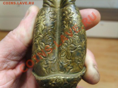 Бронзовая статуэтка монаха стоящего на руках - S8302897.JPG