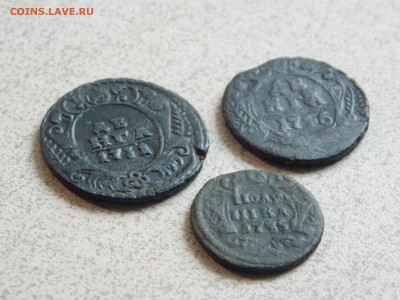Денга 1731, 1746 г., полушка 1735 г. до 2 05 - DSCN0174.JPG