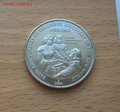 Крона Шайба Тёркс и Кайкос 5 крон 1991 500 лет открытию Амер - krona_shajba_terks_i_kajkos_5_kron_1991_500_let_otkrytiju_ameriki_izabella_i_kolumb