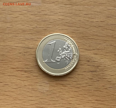 биметалл Бельгия 1 евро 2023 Король Филипп BUNC из набора - bimetall_belgija_1_evro_2023_korol_filipp_bunc_iz_nabora_redkaja (1)