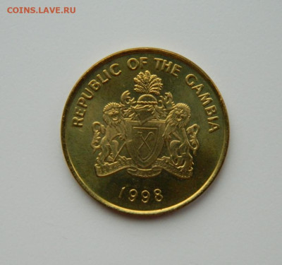 Гамбия 10 бутут 1998 г. (Фауна) до 27.05.24 - DSCN3851.JPG