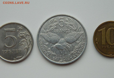 Фр. Новая Каледония 5 франков 1994 г. (Фауна) до 30.05.24 - DSCN2646.JPG