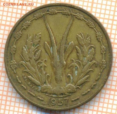 Фр Зап Африка 10 франков 1957 г., до 24.06.2024 г. в22.00 п - ФрЗапАфр Того 10 франков 1957 952а