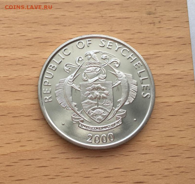 Крона Шайба Сейшельские острова 5 рупий 2000 миллениум Сейше - krona_shajba_sejshelskie_ostrova_5_rupij_2000_millenium_sejshely (1)