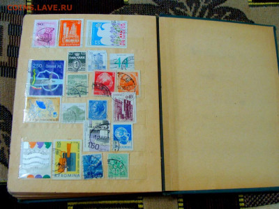 373 марки разных стран в альбомчике - DSC04515.JPG
