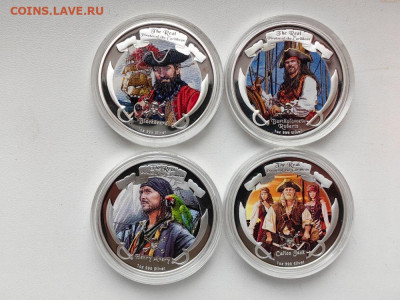 2дол 2011 Ниуэ - Пираты Карибского моря, Ag999, до 29.07 - ЯЯ Пираты-1