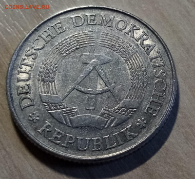 ГДР 2 марки 1977 г до 4.08 - гдр.2
