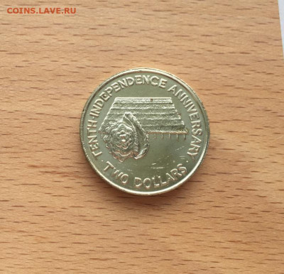 Кирибати 2$ доллара 1989 10 лет Независимости - kiribati_2_dollara_1989_10_let_nezavisimosti
