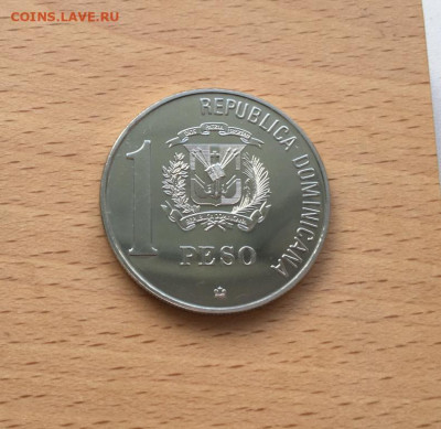 Доминикана 1 песо 1988 500 лет открытию и евангелизации Амер - dominikana_1_peso_1988_500_let_otkrytiju_i_evangelizacii_ameriki_korabl_parusnik_flot (1)